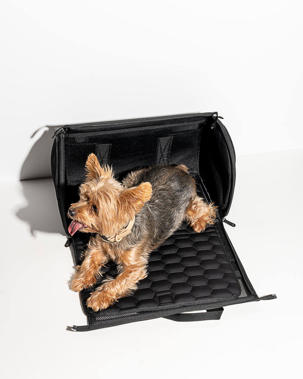 Green Travel Carrier J459614