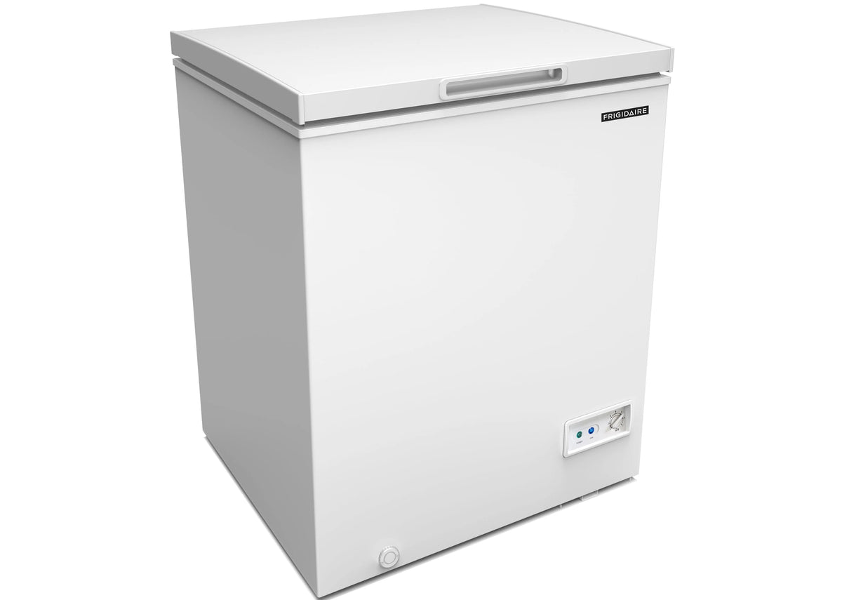 7.0 Cu. ft. White Chest Freezer B28152