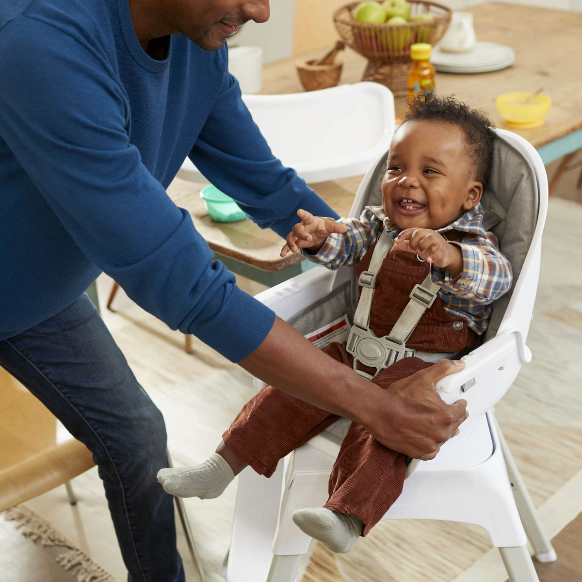 Rotating High Chair K91603