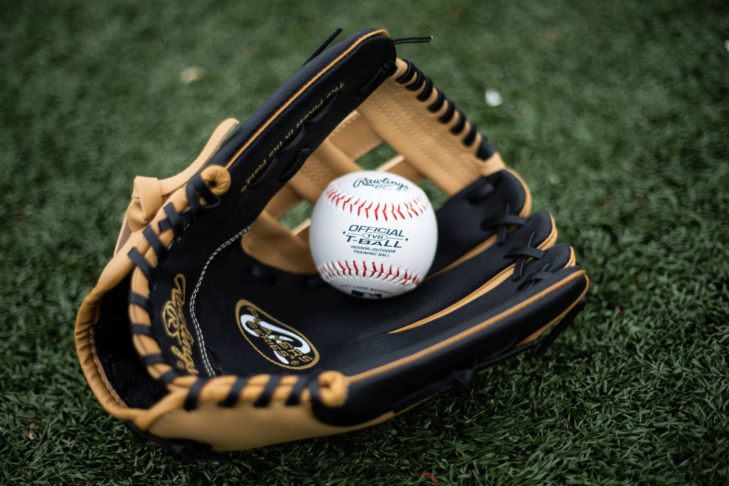 11.5-inch Glove Right Hand Throw P3740