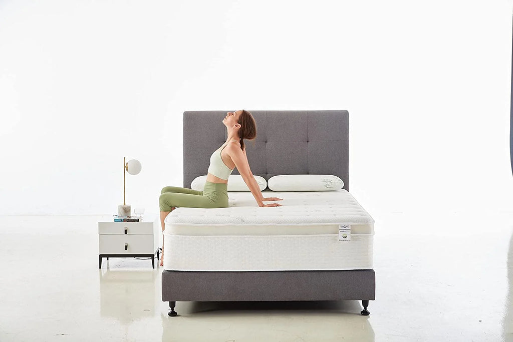 Twin Size Kids House Bed Frame with Roof Z41983