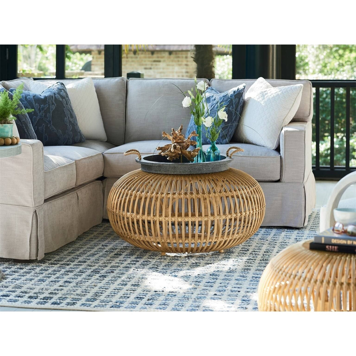 Small Rattan Scatter Table I393318