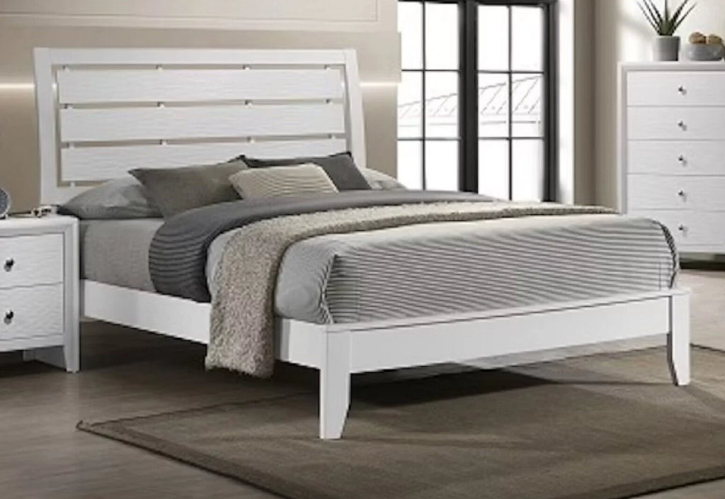 Twin Size White Wood Panel Bed G89413