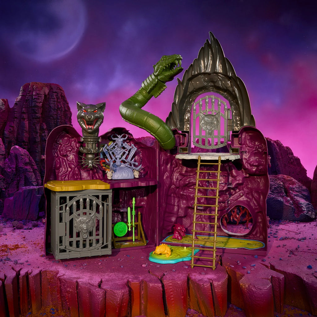 Snake Mountain Playset J409