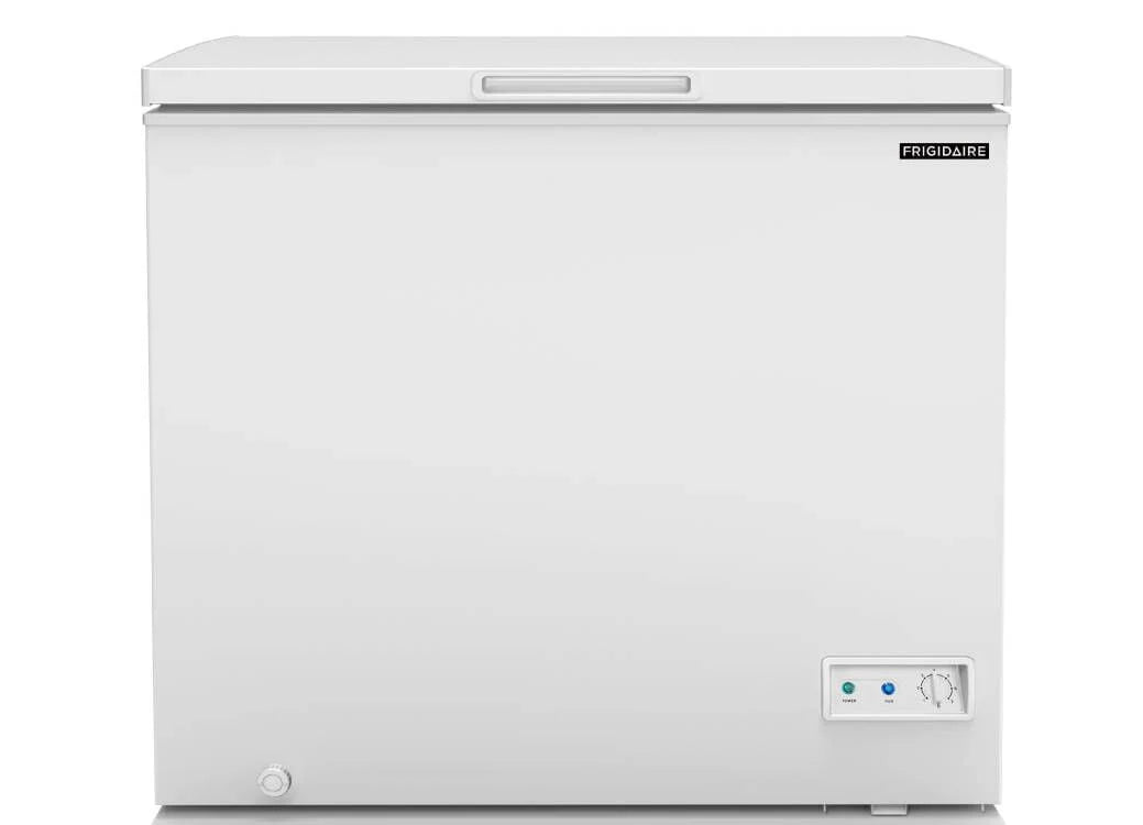 7.0 Cu. ft. White Chest Freezer B28152