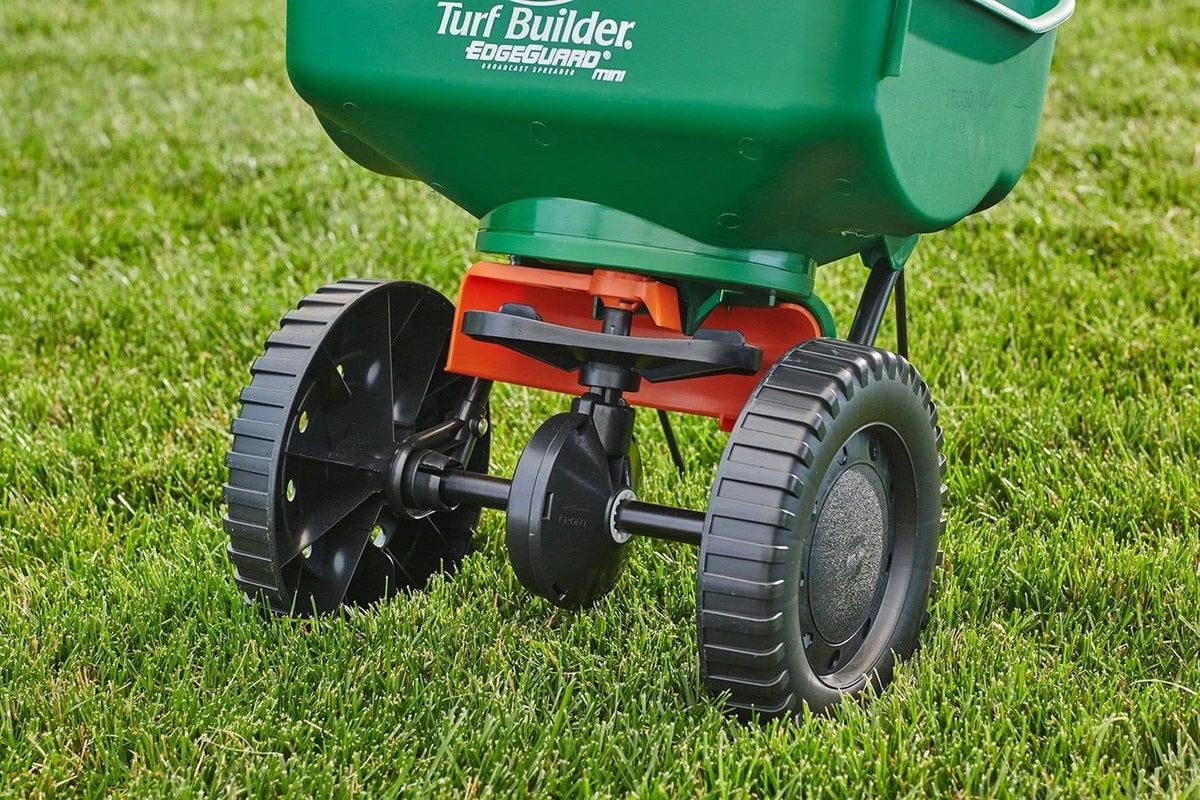 Broadcast Spreader Q378167
