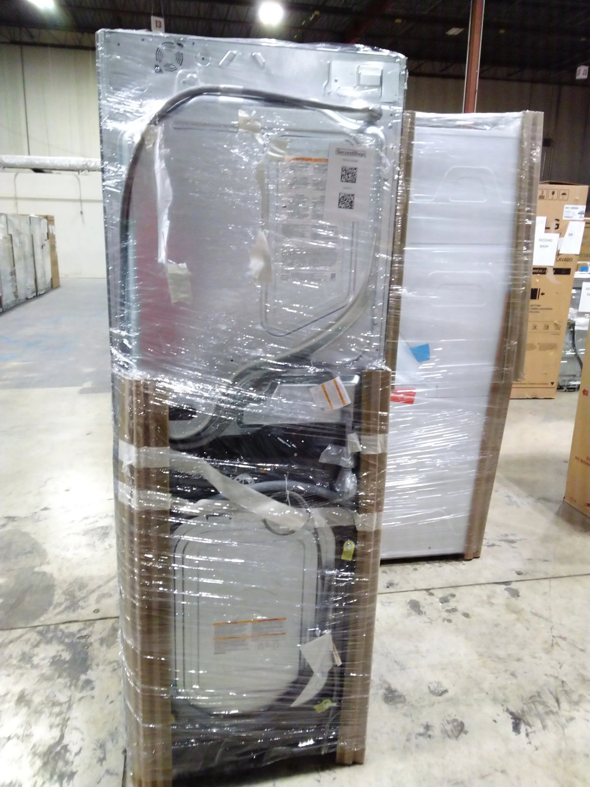 Front Load 5.2 cu. ft. Washer and 7.2 cu. ft. Heat Pump Ventless Dryer T63466