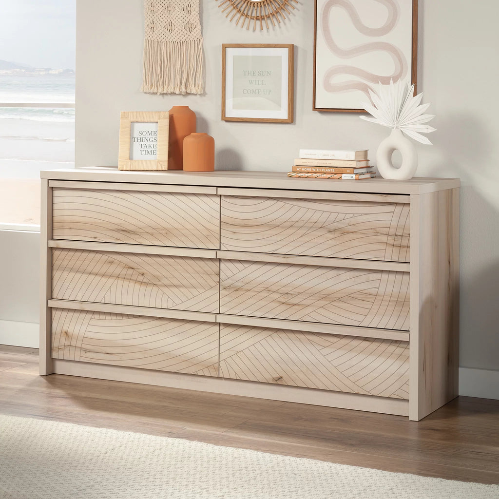 6 Drawer Dresser M9569