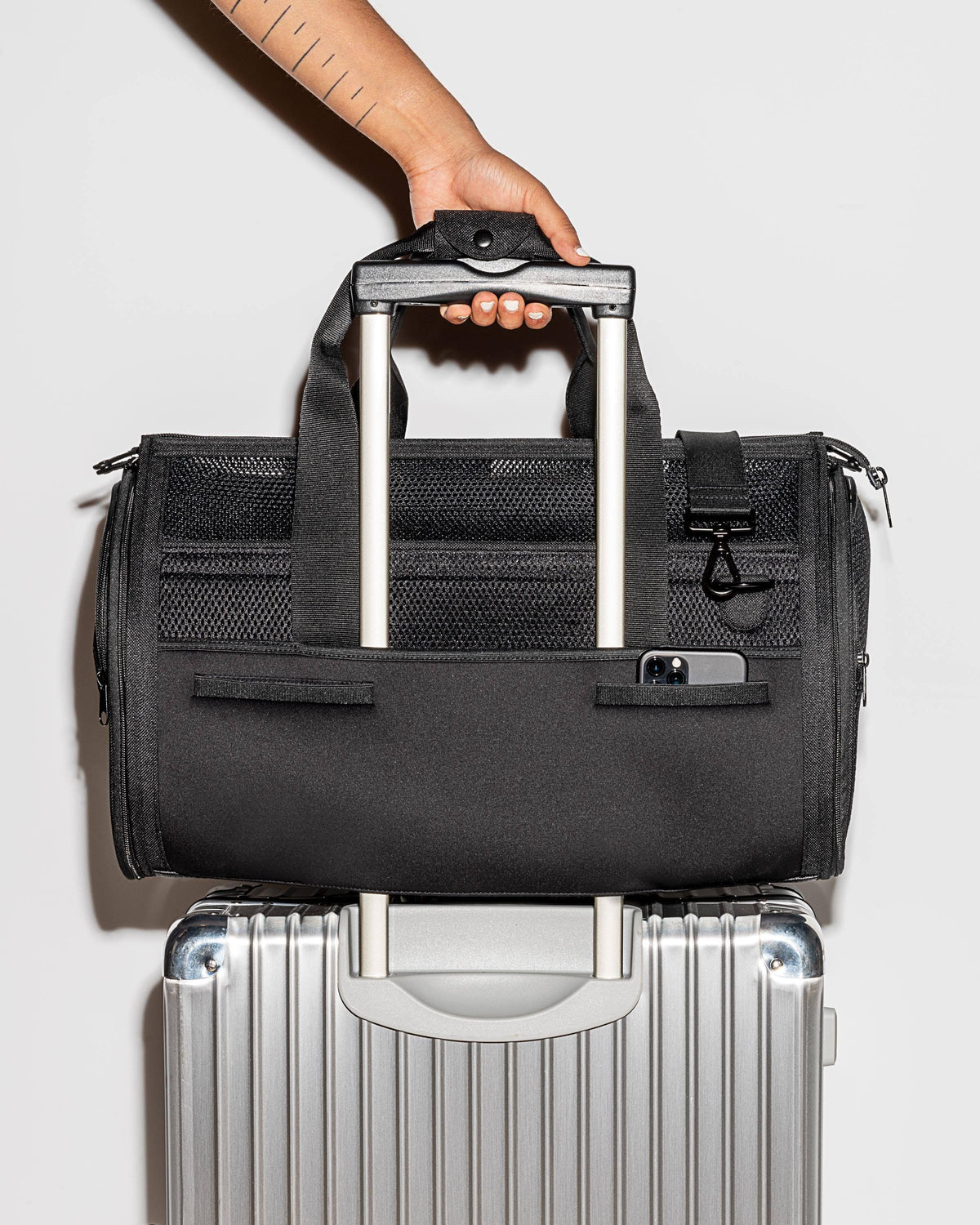 Green Travel Carrier J459614