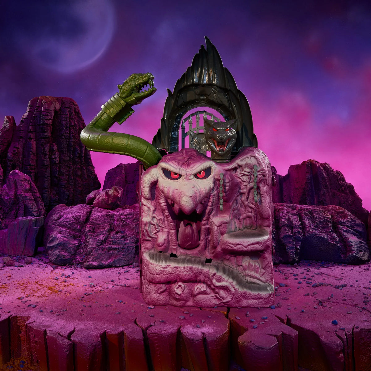 Snake Mountain Playset J409