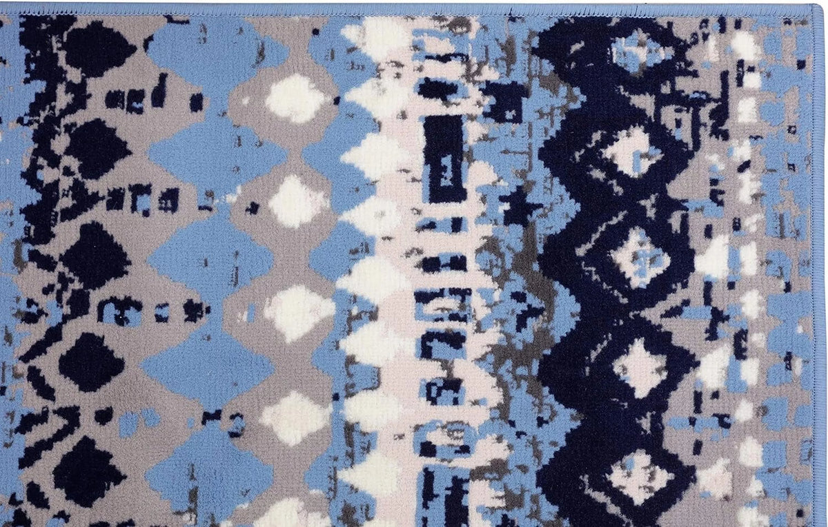 Light Blue Geometric Pattern Rug A76846
