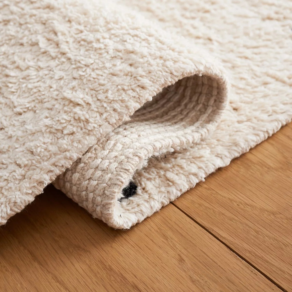 5' x 8' Polka Dots Area Rug H2247