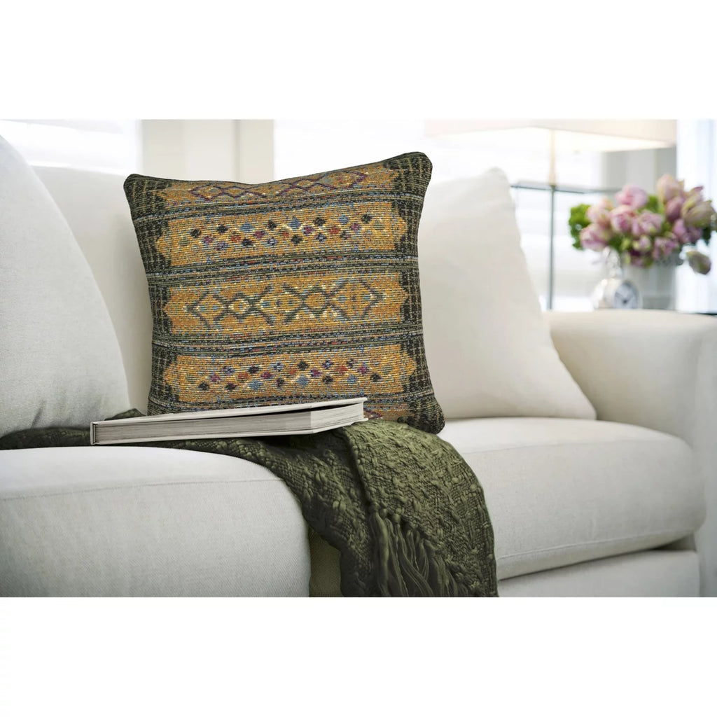 Green Indoor Outdoor Decorative Pillow Y886195