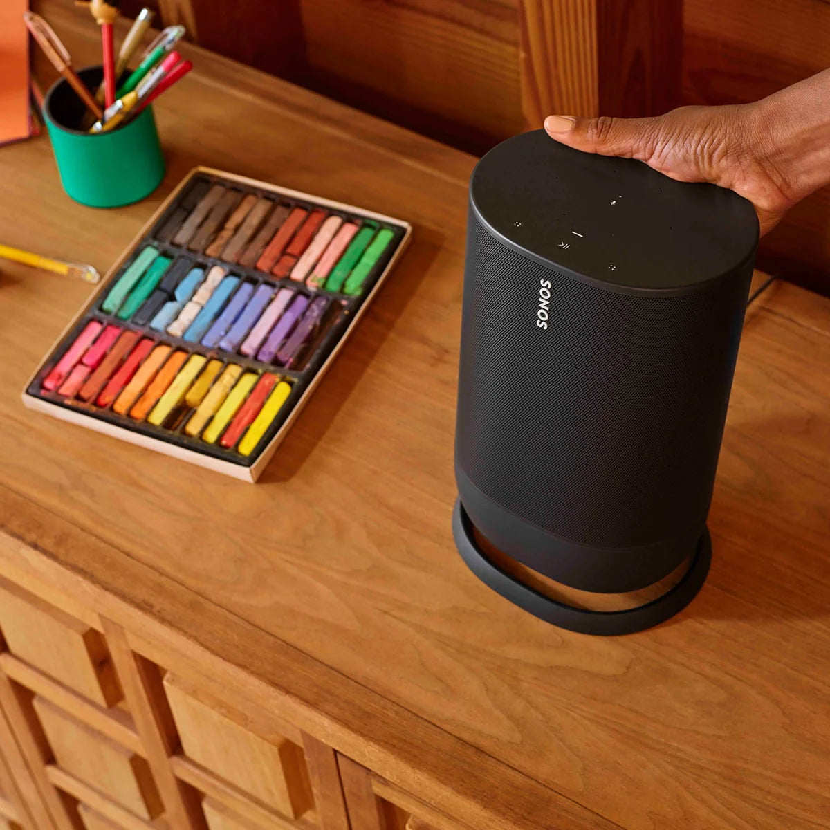 Portable Battery-Powered Bluetooth Wi-Fi Speaker I536