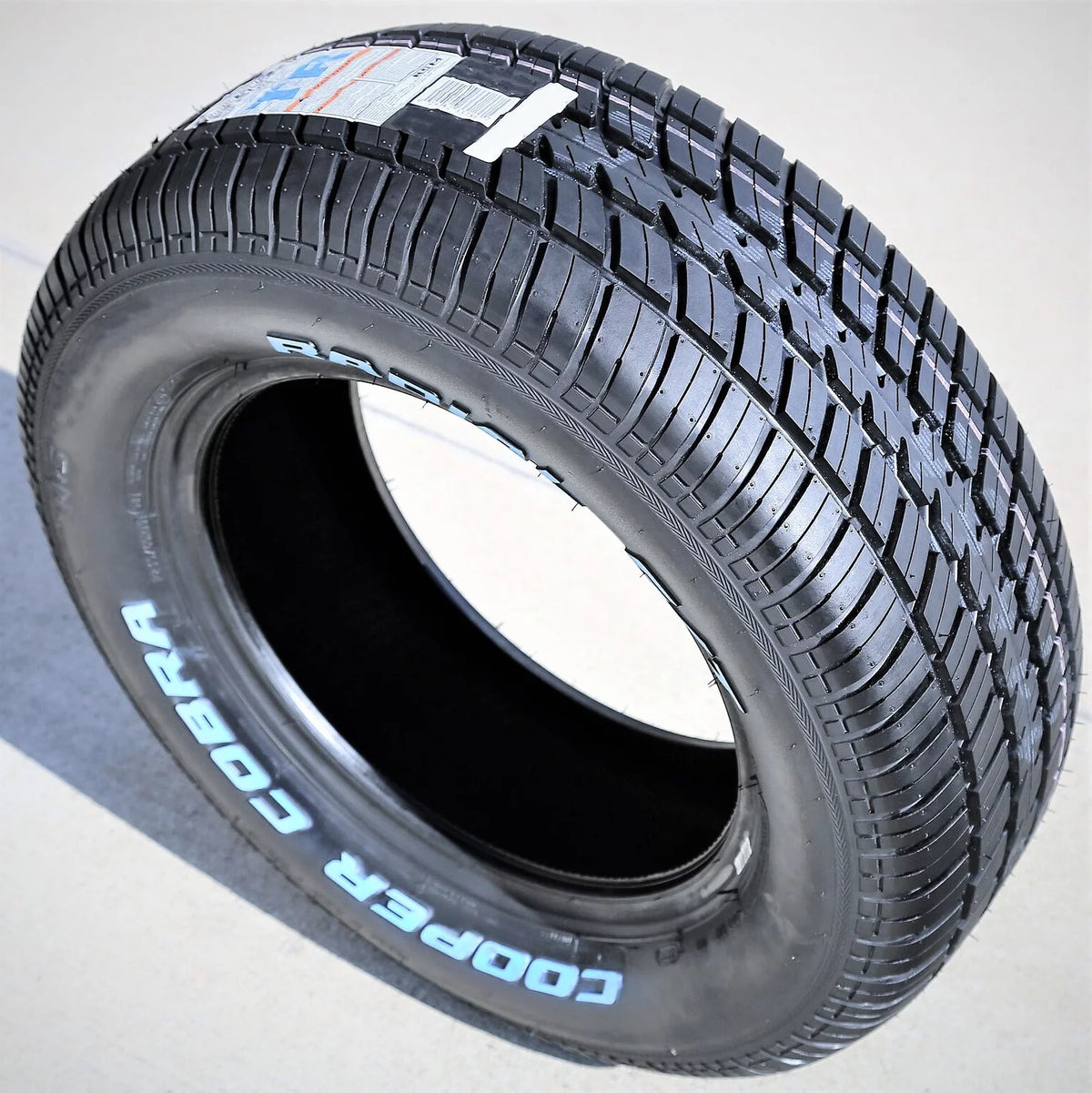 All Season P225/70R14 98T Passenger Tire T248766